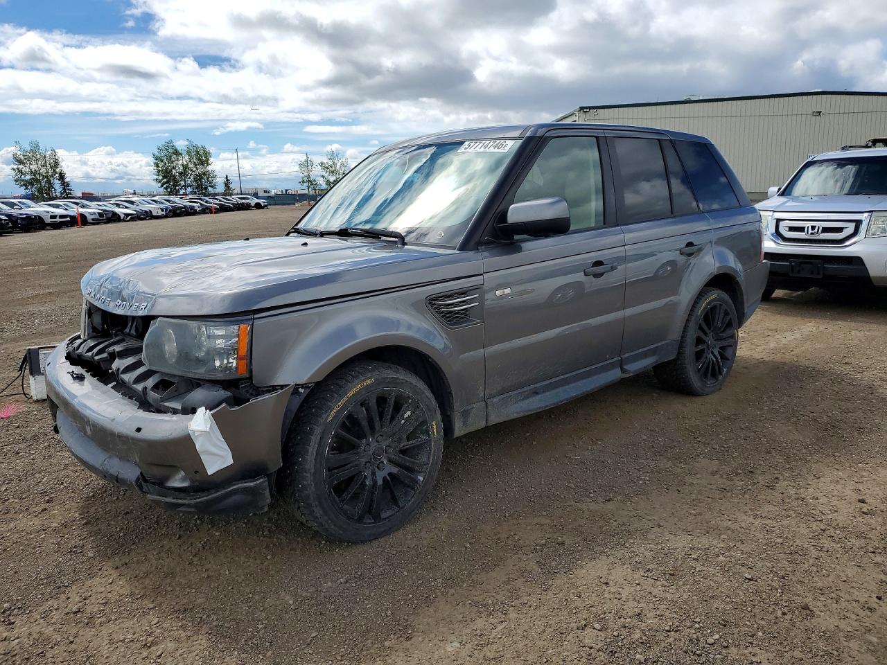 2010 Land Rover Range Rover Sport HSE Lux, VIN SALSK2D4XAA246828 — Перед