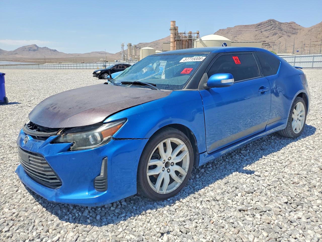 2016 Scion tC, VIN JTKJF5C72GJ024029 — Перед