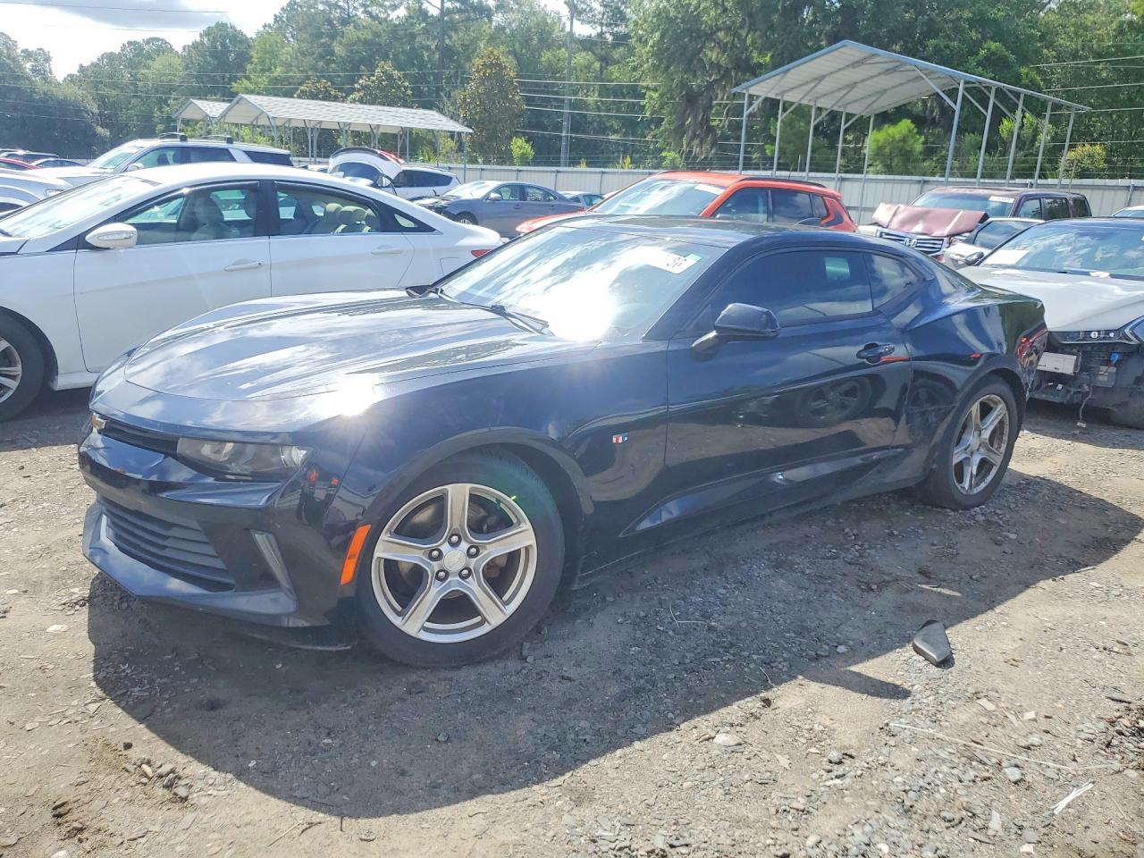 2018 Chevrolet Camaro 1LT, VIN 1G1FB1RX8J0191641 — Rear end