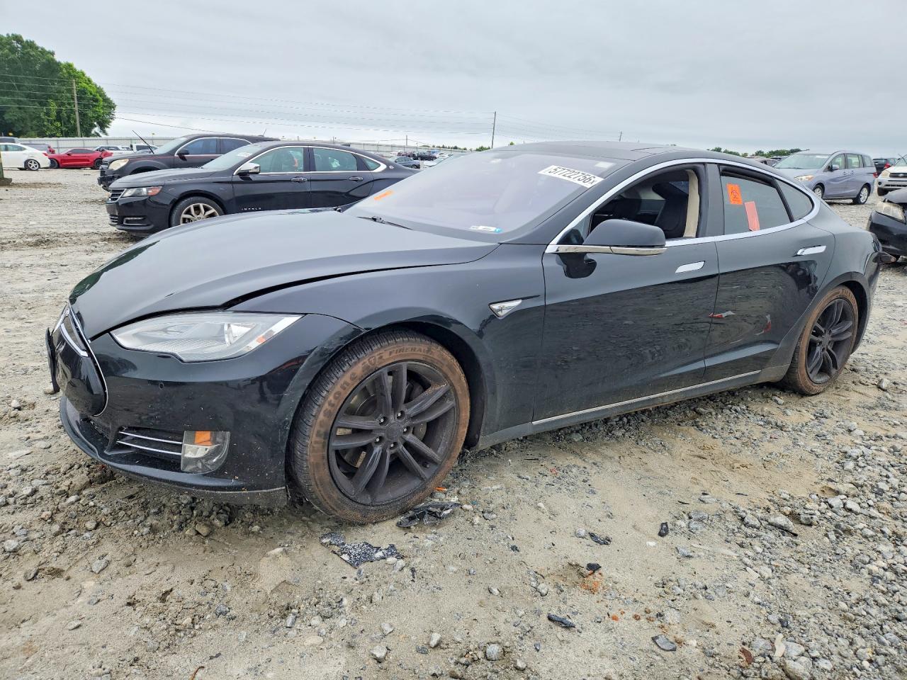 2013 Tesla Model S, VIN 5YJSA1CN3DFP26350 — Front end
