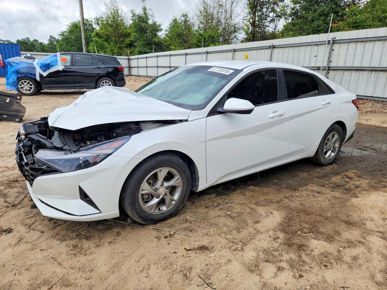 2021 Hyundai Elantra SE, VIN 5NPLL4AG5MH040364 — Front end