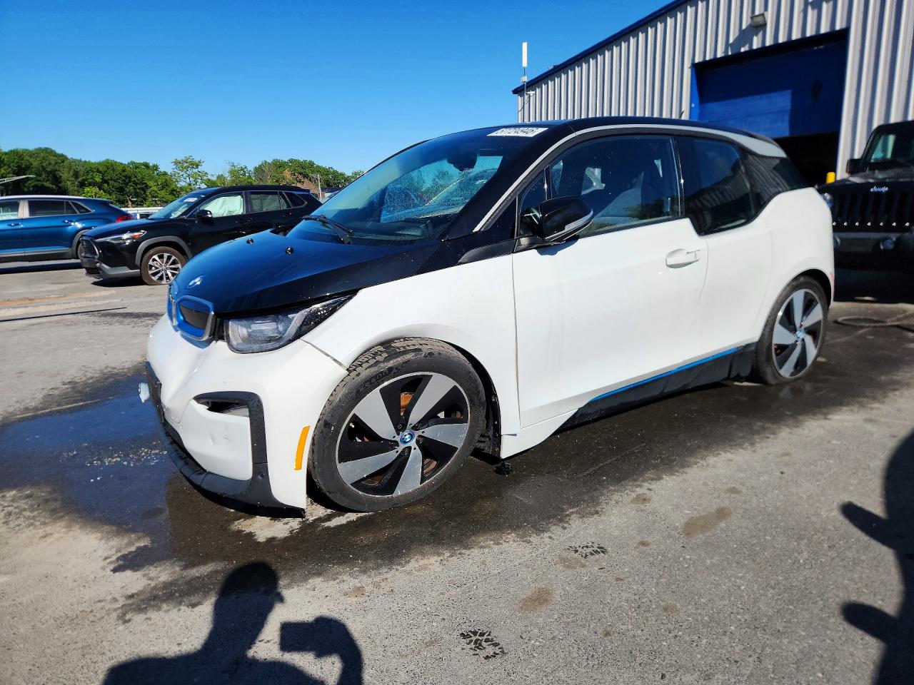 2018 BMW i3, VIN WBY7Z4C5XJVD96060 — Днище