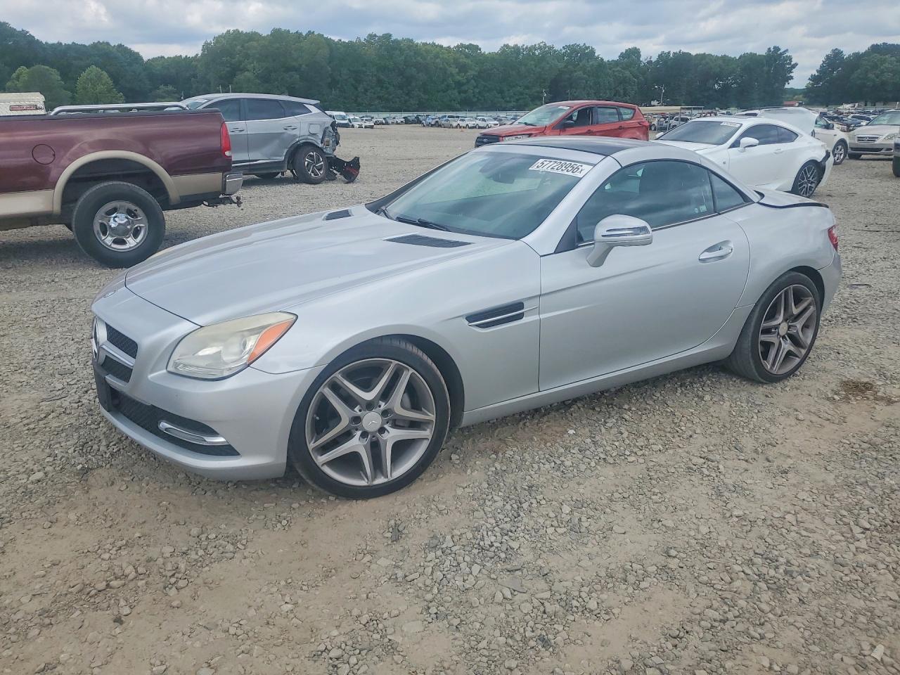 2013 Mercedes-Benz SLK 250, VIN WDDPK4HA7DF069175 — Rear end