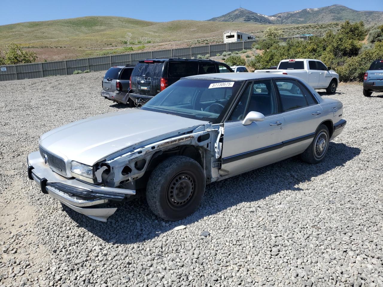 1992 Buick LeSabre Custom, VIN 1G4HP53L8NH480133 — Перед