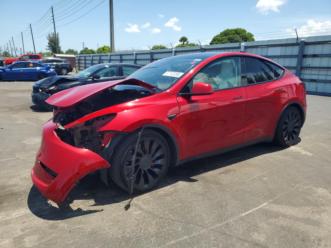 2021 Tesla Model Y Performance, VIN 5YJYGDEF5MF196995 — Front end