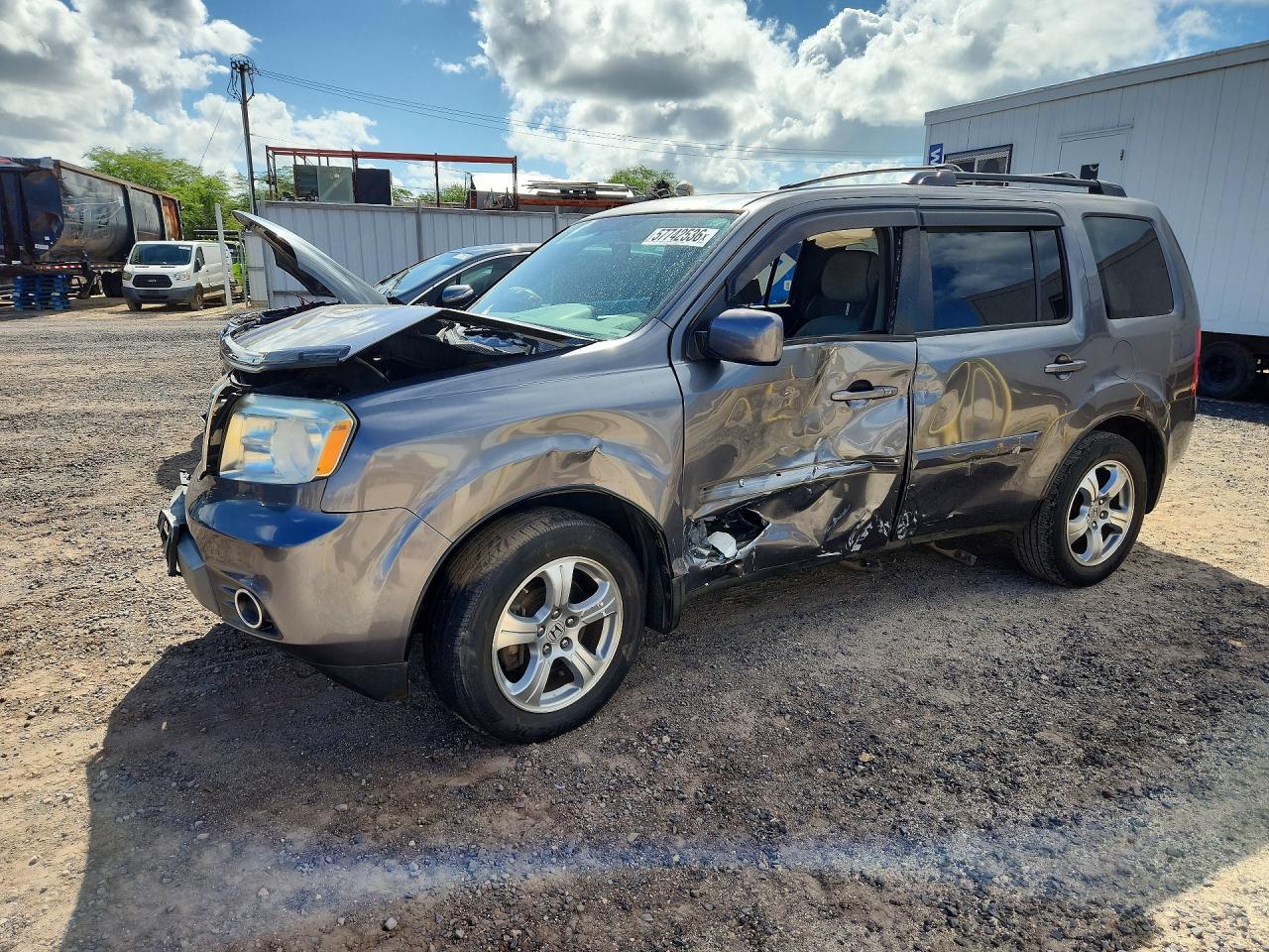 2015 Honda Pilot EX-L, VIN 5FNYF3H52FB004077 — Front end