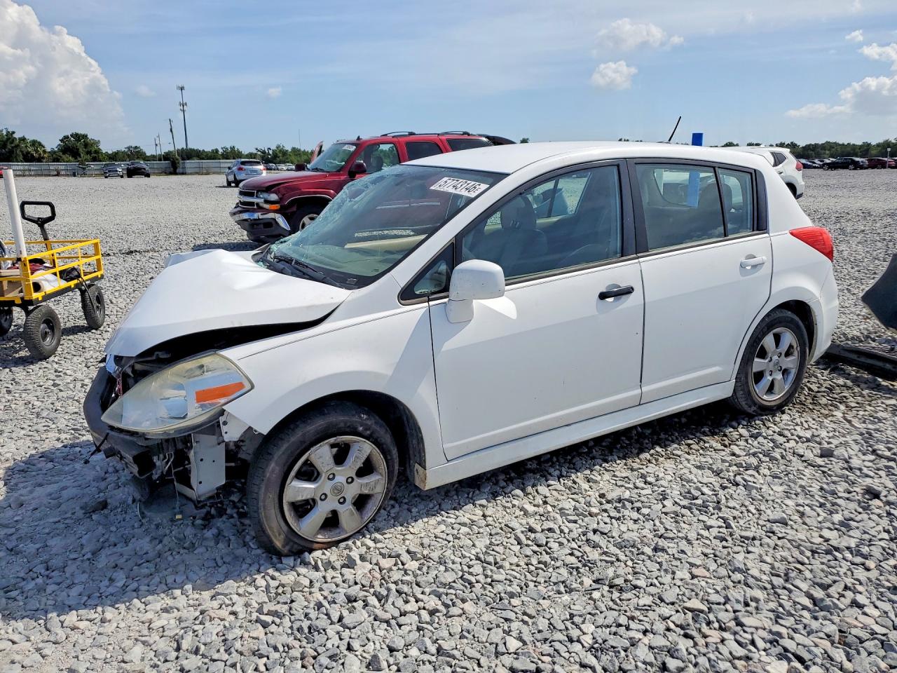 2011 Nissan Versa S, VIN 3N1BC1CP9BL513500 — Front end