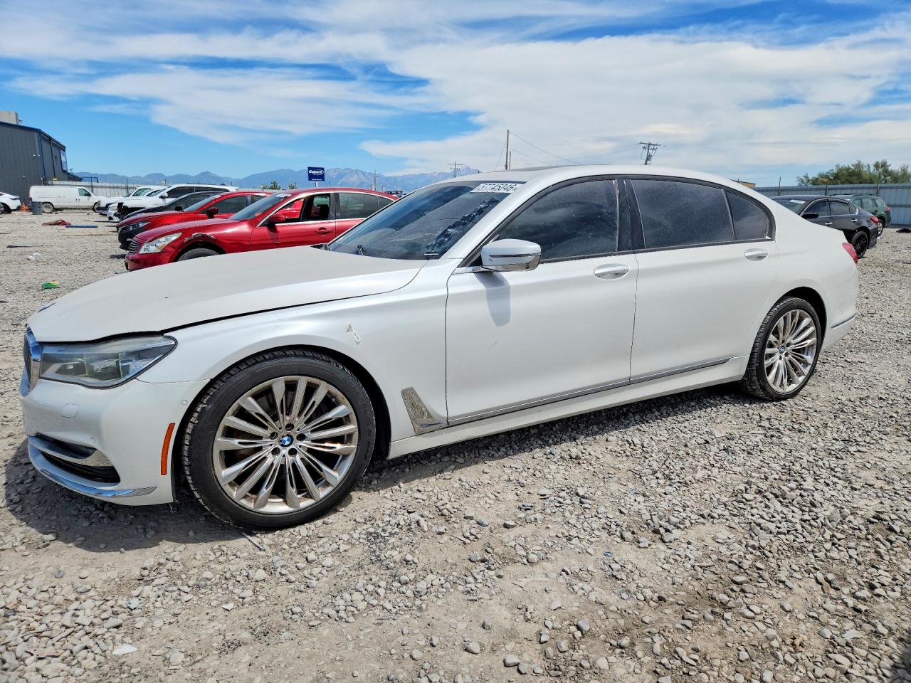 2016 BMW 7 Series 750i xDrive, VIN WBA7F2C5XGG418922 — Minor dents and scratches