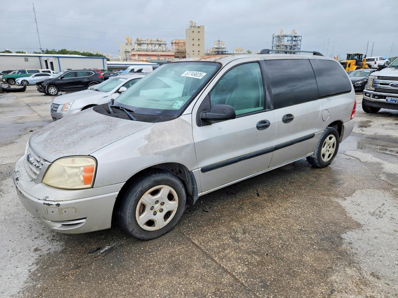 2006 Ford Freestar SE, VIN 2FMZA51606BA43101 — Normal wear
