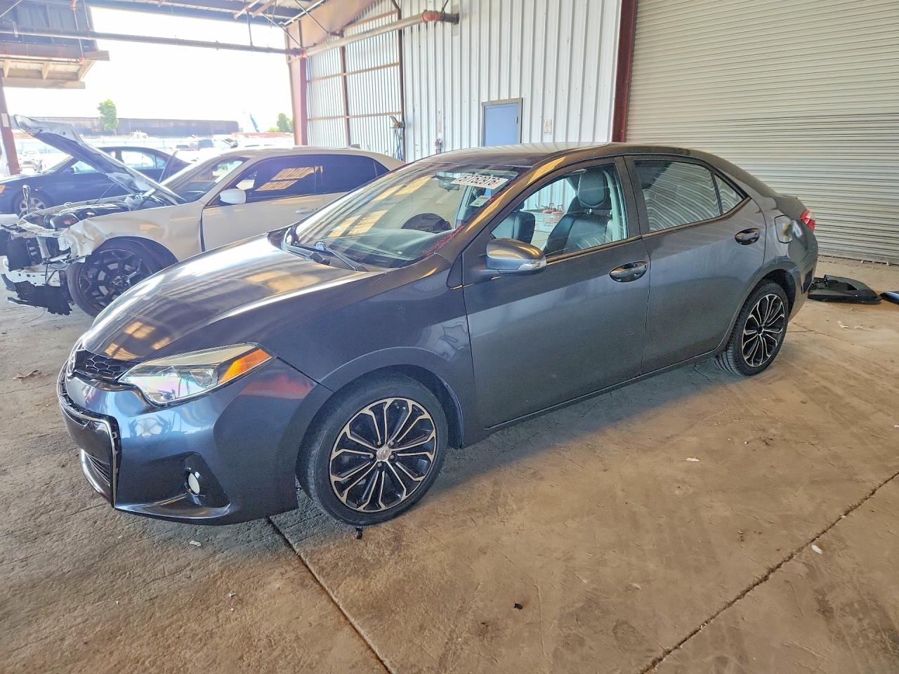 2014 Toyota Corolla S Plus, VIN 2T1BURHE3EC071398 — Side