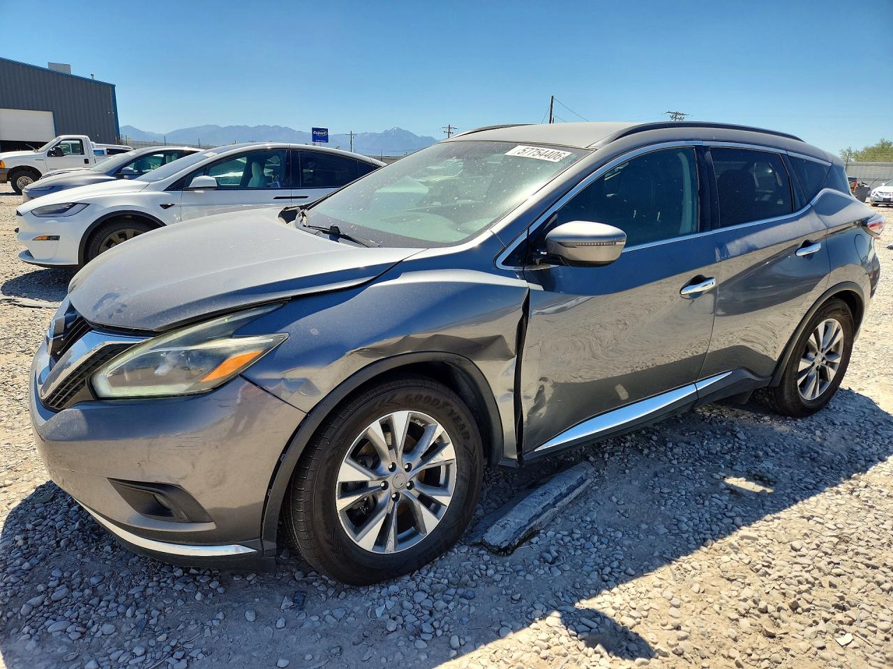 2018 Nissan Murano SV, VIN 5N1AZ2MH5JN153110 — Front end