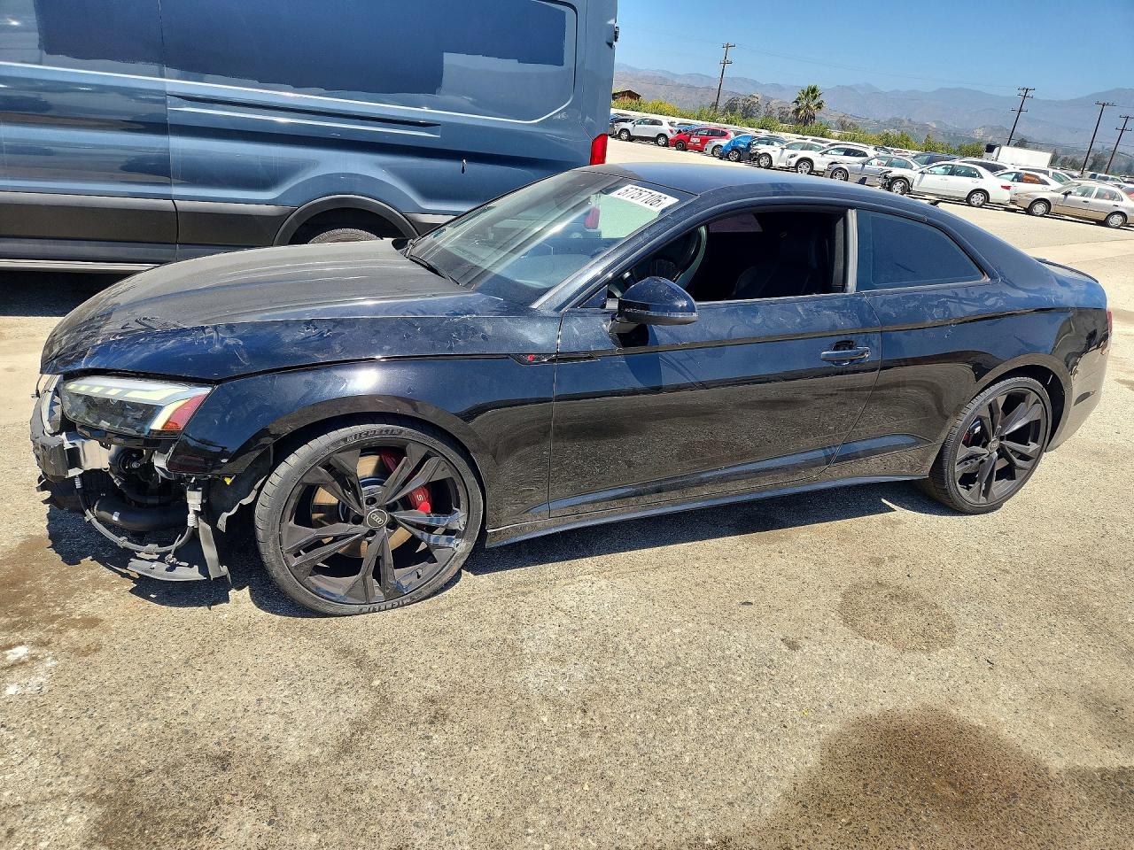 2023 Audi S5 Premium Plus, VIN WAUP4AF59PA044690 — Перед