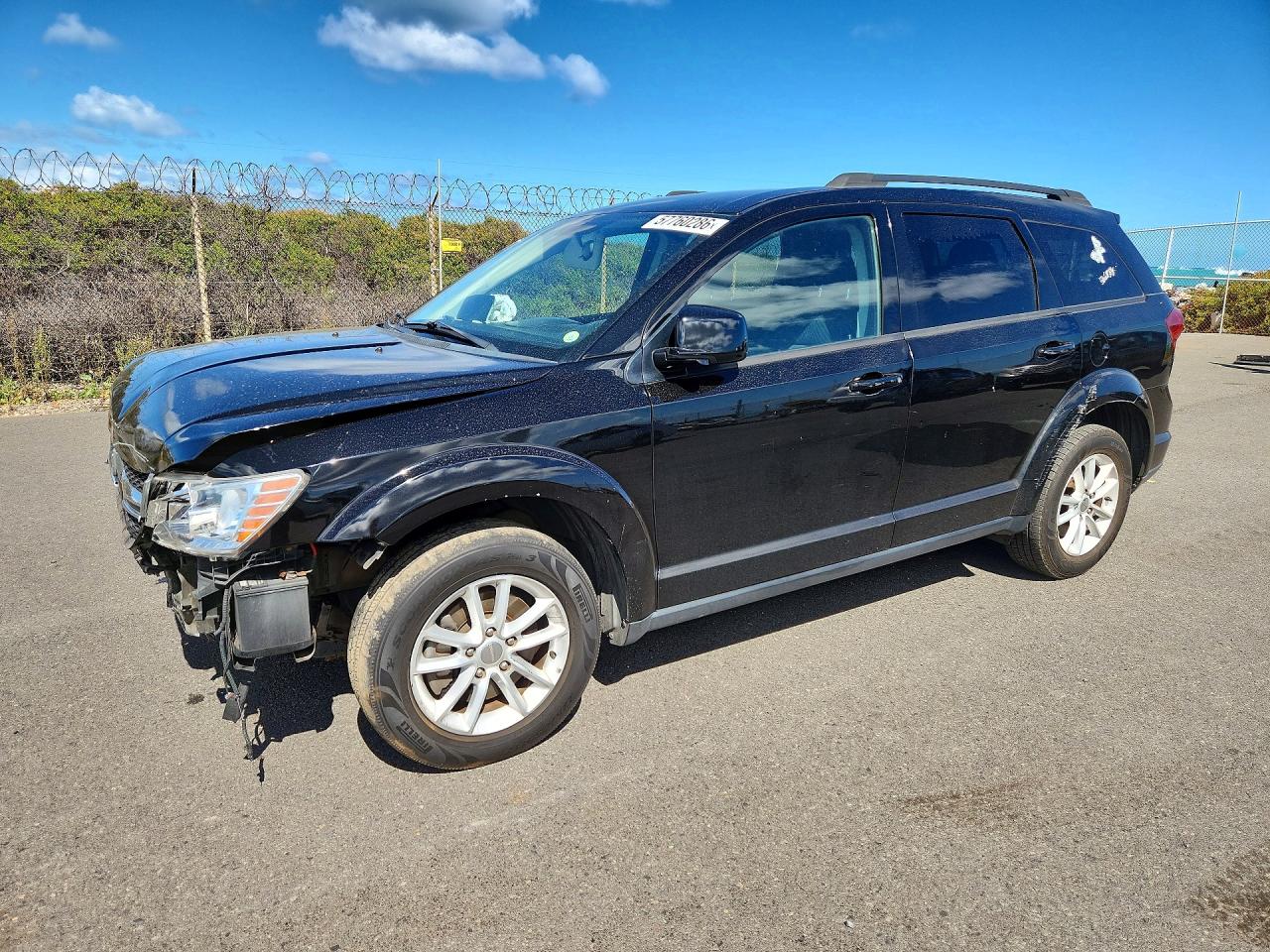 2015 Dodge Journey SXT, VIN 3C4PDCBG6FT718114 — Перед