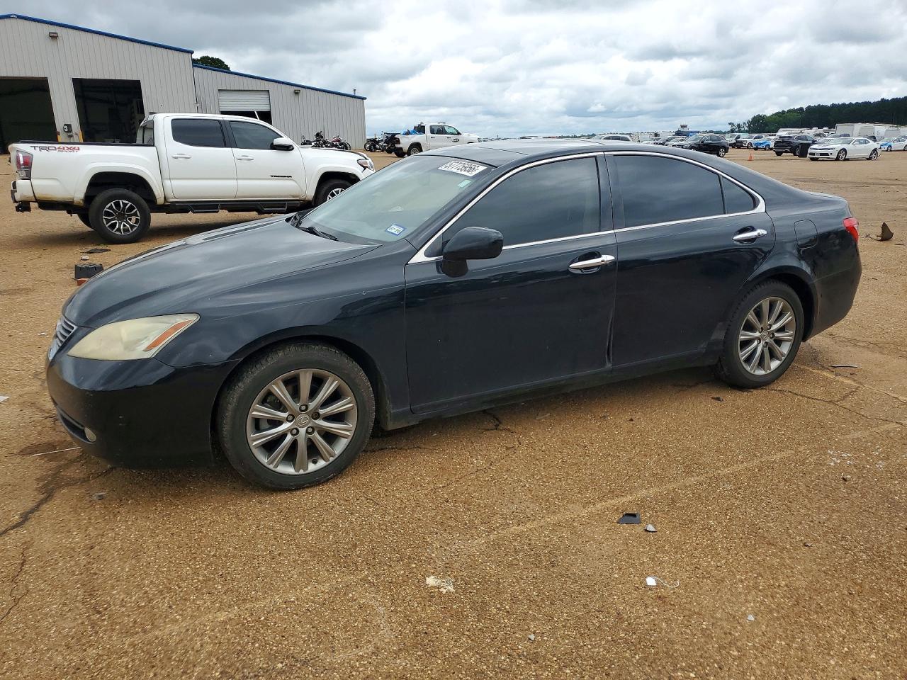 2008 Lexus ES 330, VIN JTHBJ46G382220796 — Auction photo