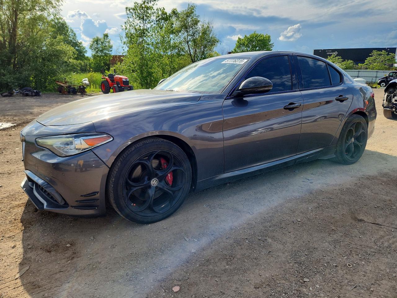 2017 Alfa Romeo Giulia Ti, VIN ZARFAEEN0H7541714 — Бок