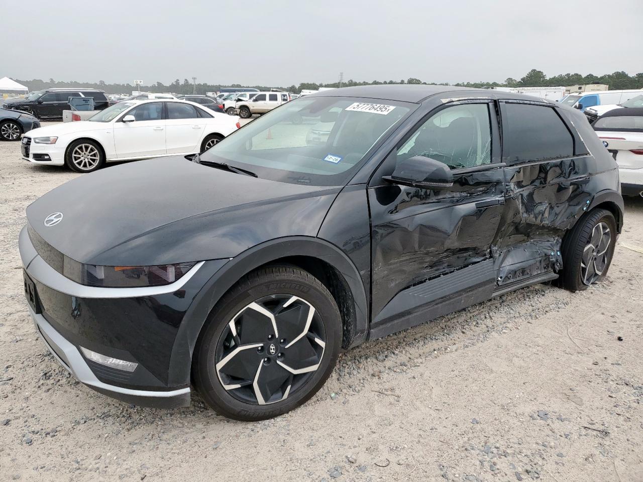 2024 Hyundai Ioniq 5 SE, VIN KM8KM4DE1RU343119 — Side