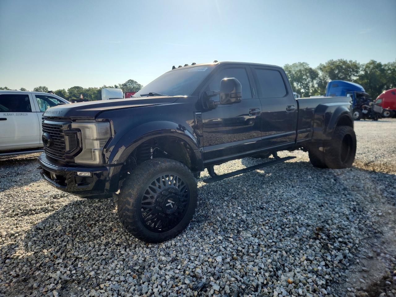 2019 Ford F-450 XL, VIN 1FT8W4DT8KED34537 — Minor dents and scratches