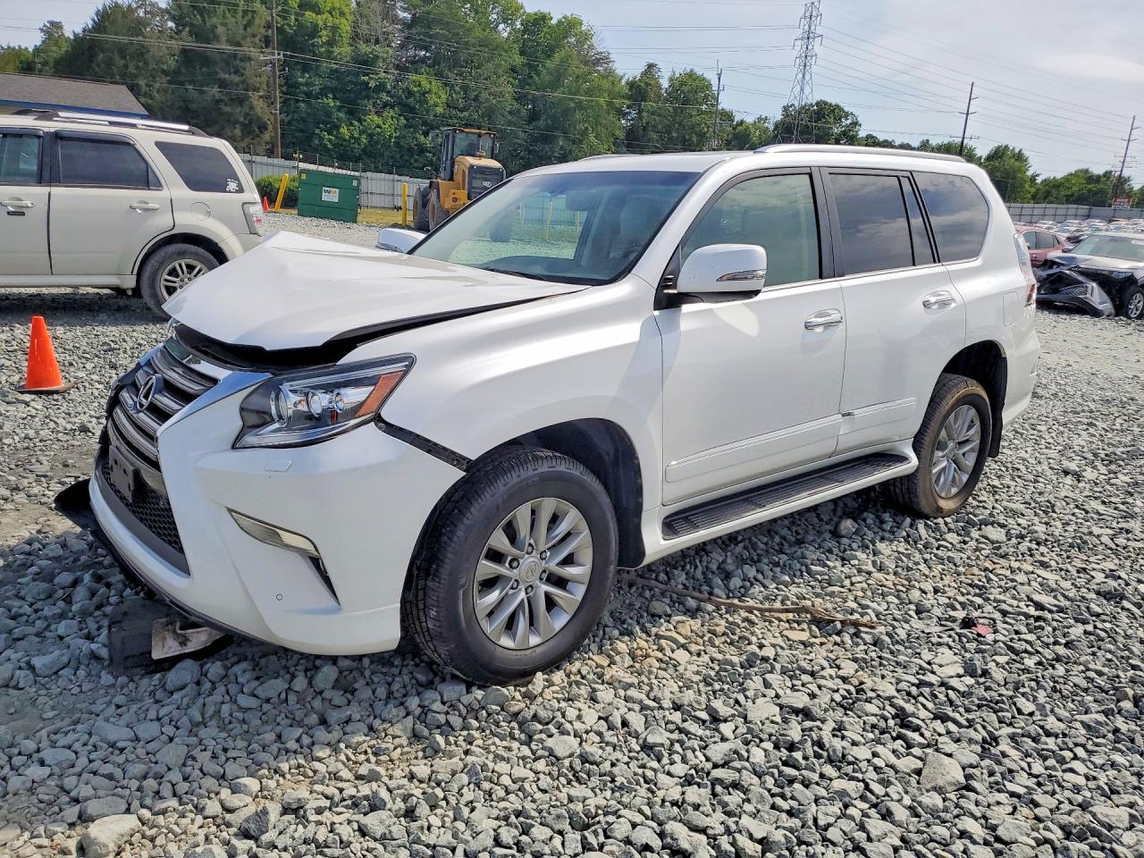 2017 Lexus GX 460 Premium, VIN JTJBM7FX3H5153364 — Front end