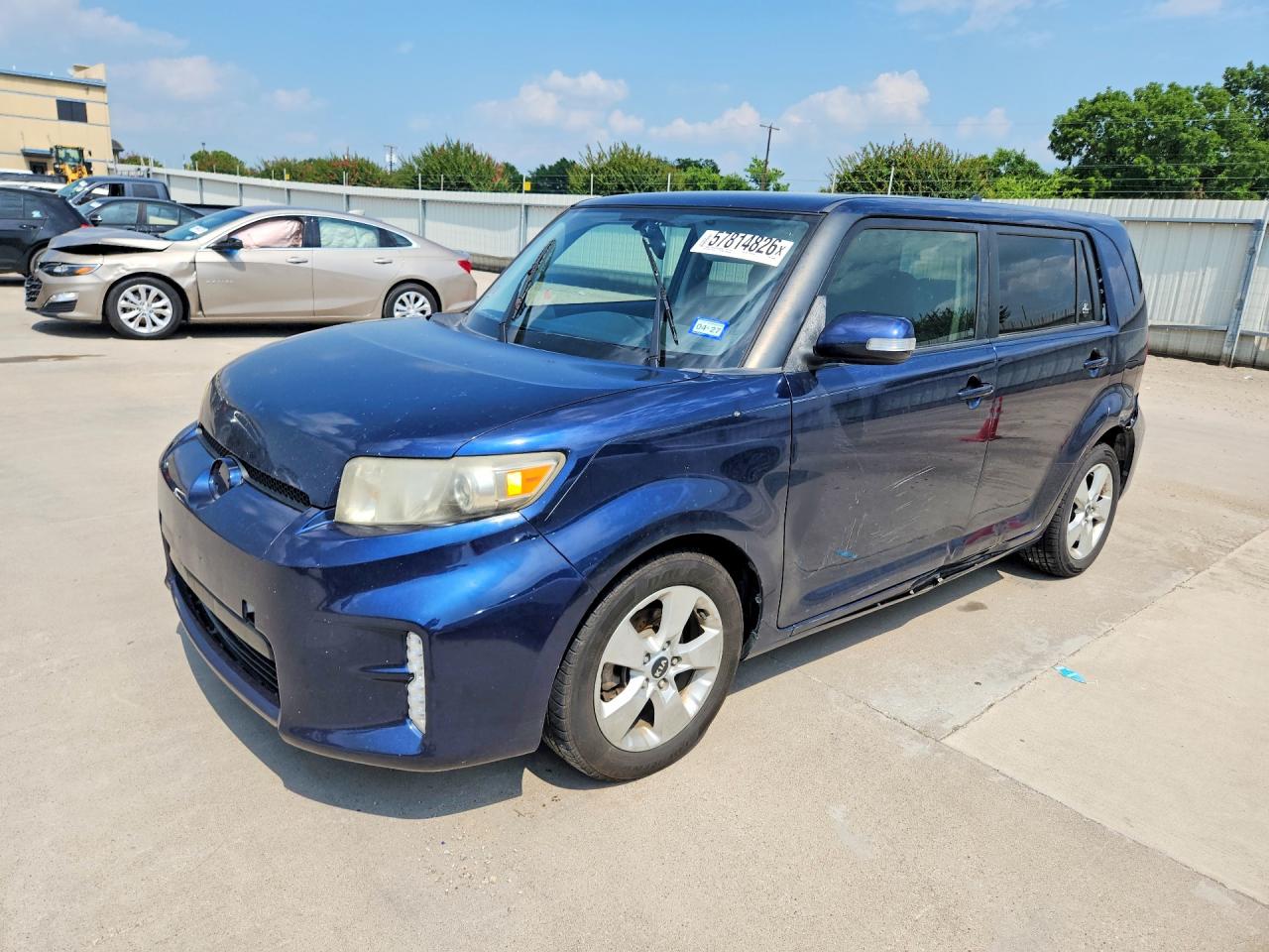 2014 Scion xB, VIN JTLZE4FE6EJ060096 — Front end