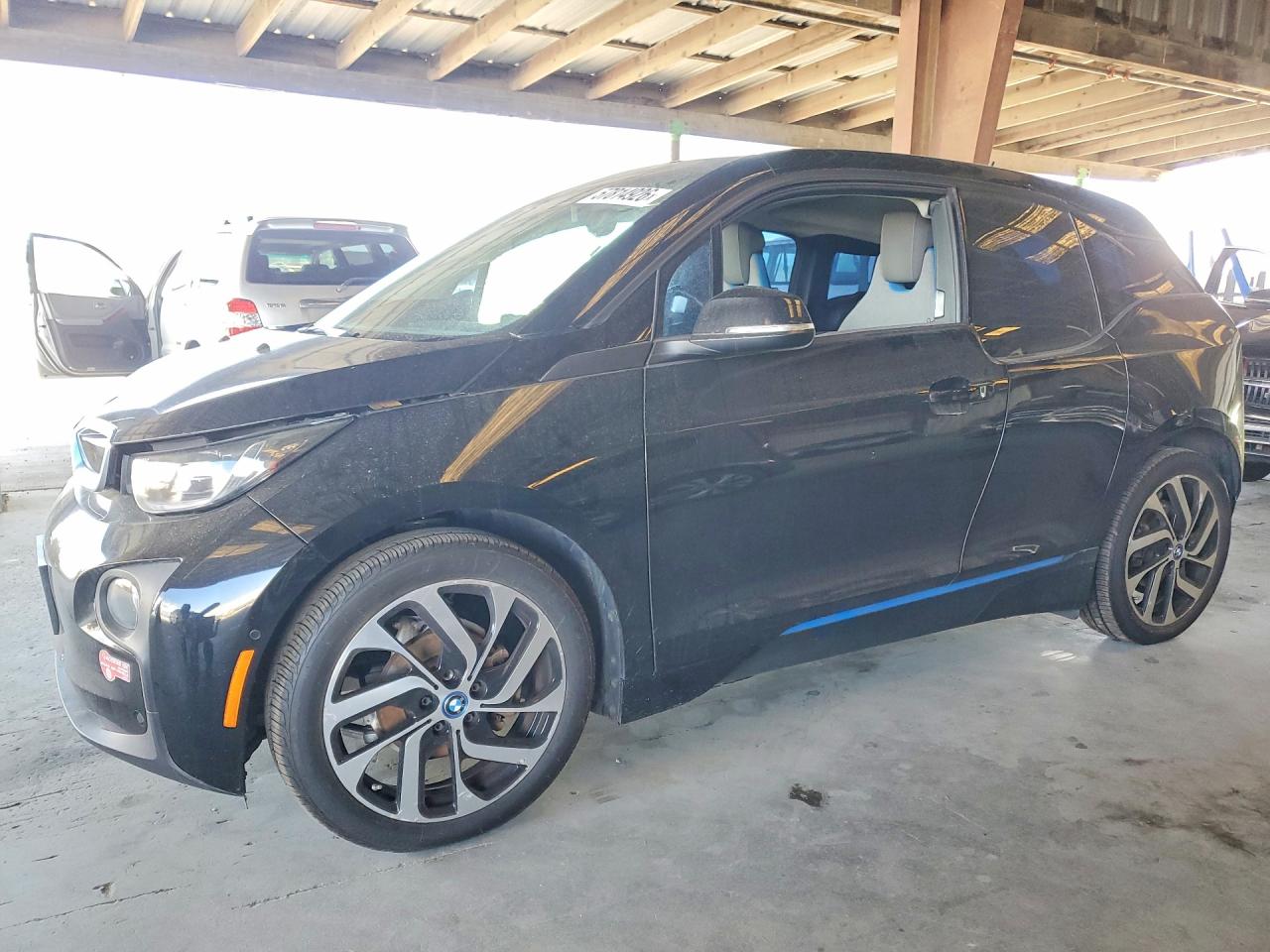 2017 BMW i3, VIN WBY1Z8C32HV894997 — Зад