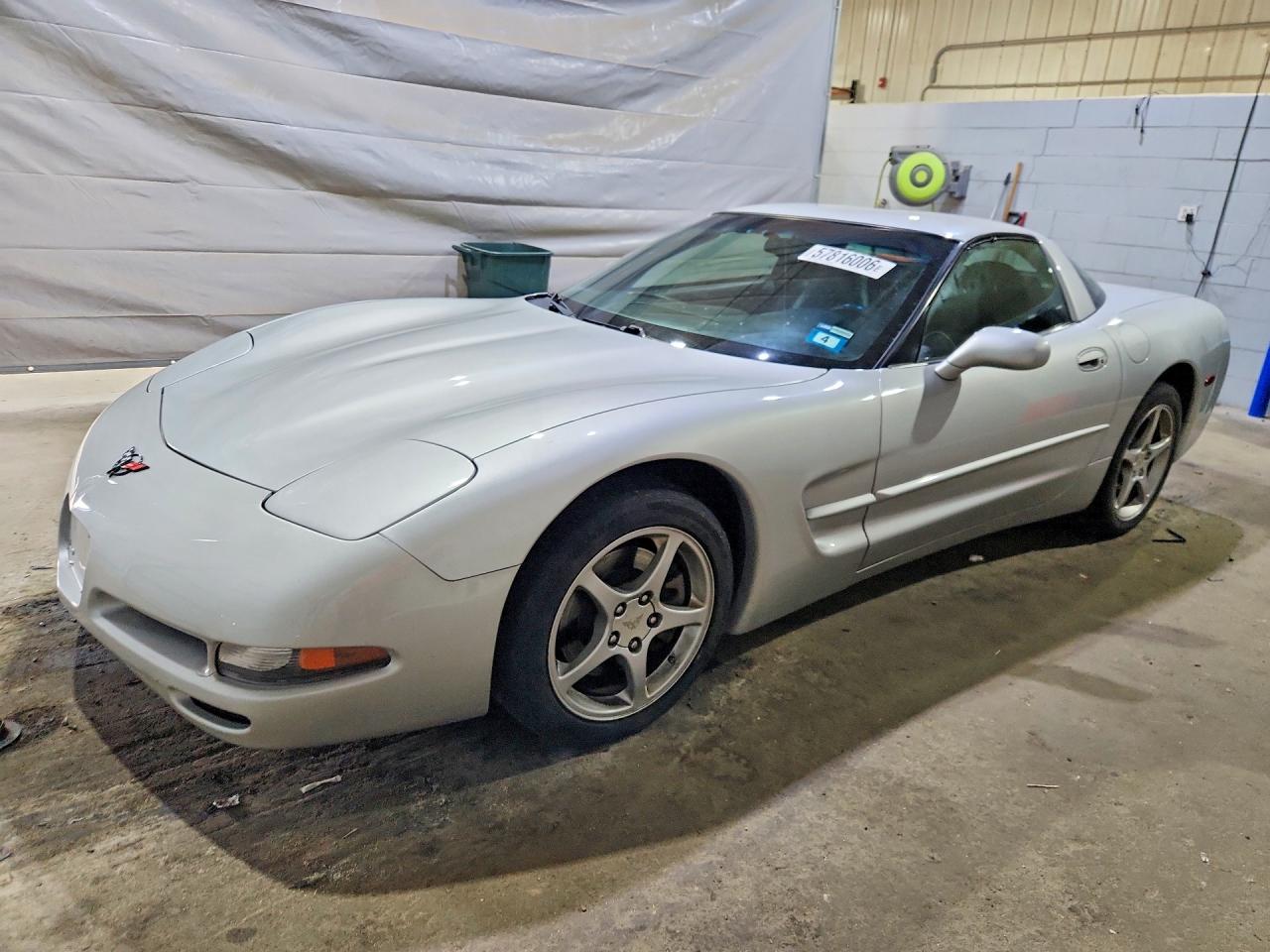 2002 Chevrolet Corvette, VIN 1G1YY22G625127609 — Undercarriage