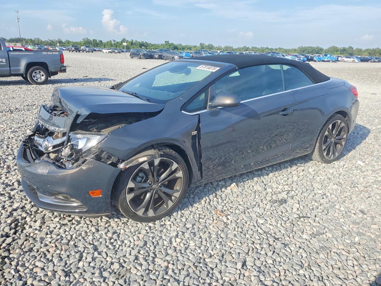 2016 Buick Cascada Premium, VIN W04WT3N51GG121350 — Front end