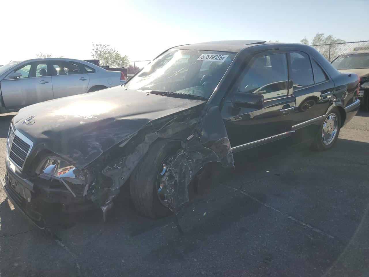 1994 Mercedes-Benz C, VIN WDBHA28E3RF075327 — Front end