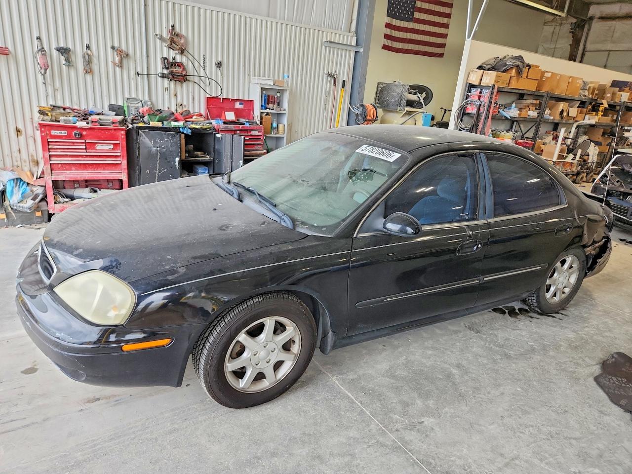 2002 Mercury Sable GS, VIN 1MEFM50U32A628113 — Rear end