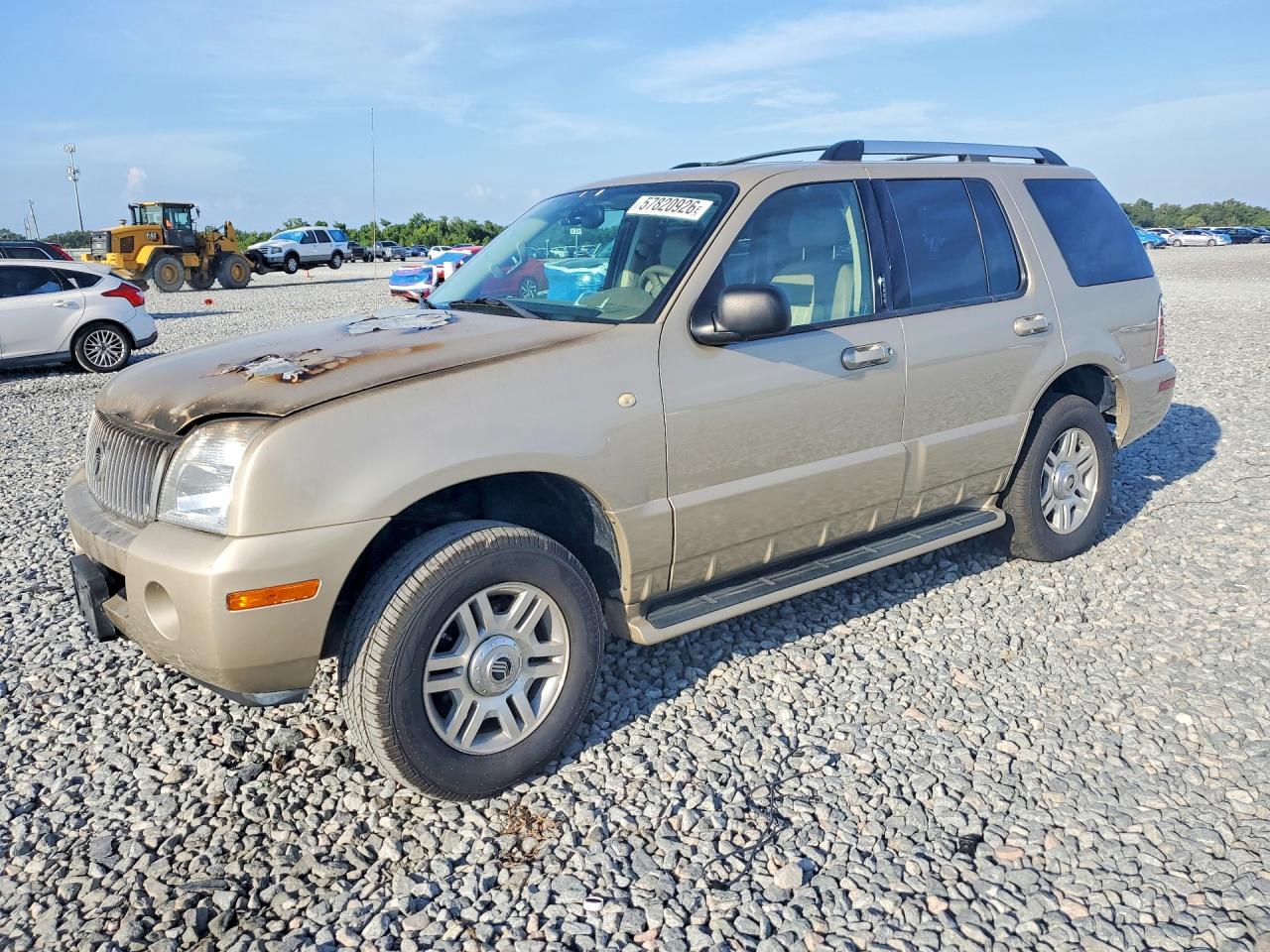 2005 Mercury Mountaineer Convenience, VIN 4M2DU86W35UJ13953 — Engine fire