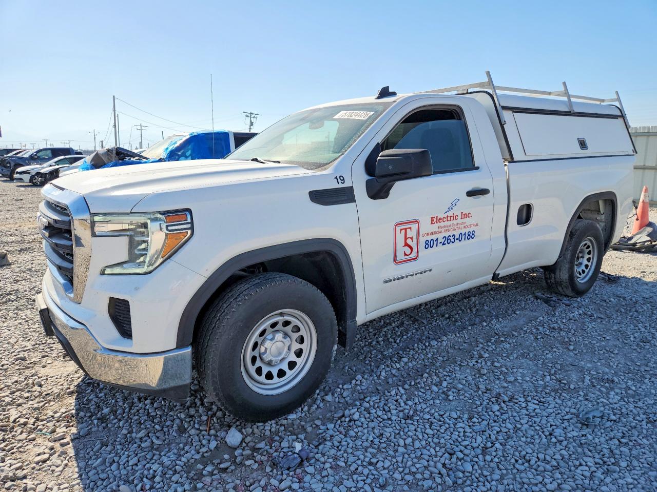 2021 GMC Sierra 1500, VIN 3GTN8AEH7MG418656 — Rear end