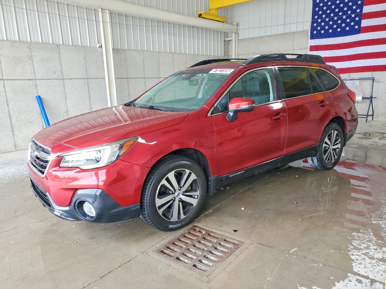 2018 Subaru Outback Limited, VIN 4S4BSANC3J3371127 — Minor dents and scratches