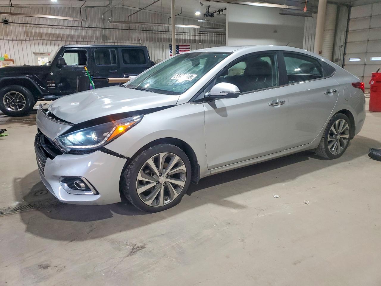 2022 Hyundai Accent Limited, VIN 3KPC34A64NE172321 — Front end