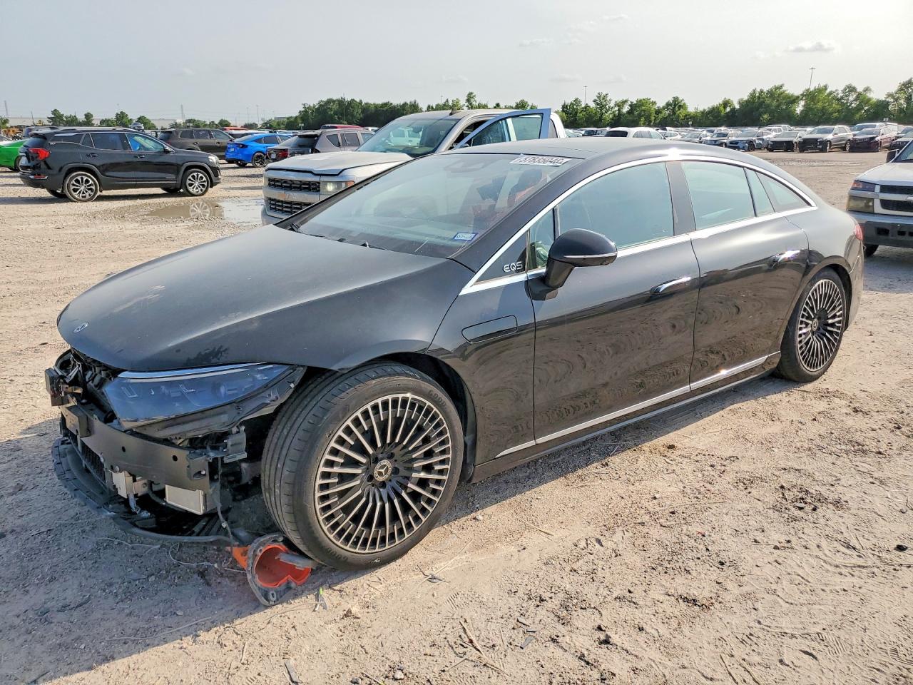 2022 Mercedes-Benz EQS 450+, VIN W1KCG2DB3NA015146 — Front end