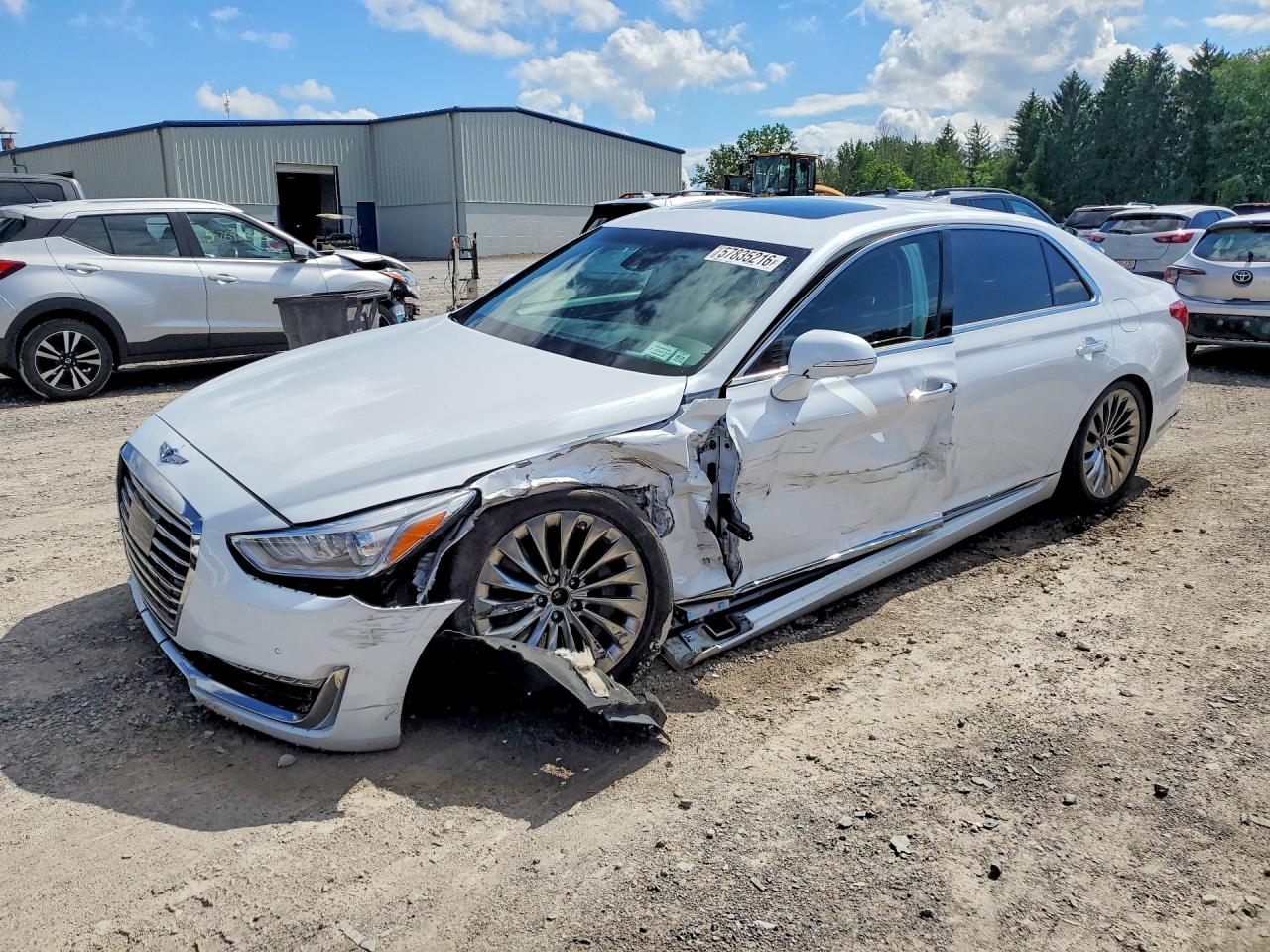 2018 Genesis G90 Premium, VIN KMHG34JA9JU040135 — Front end