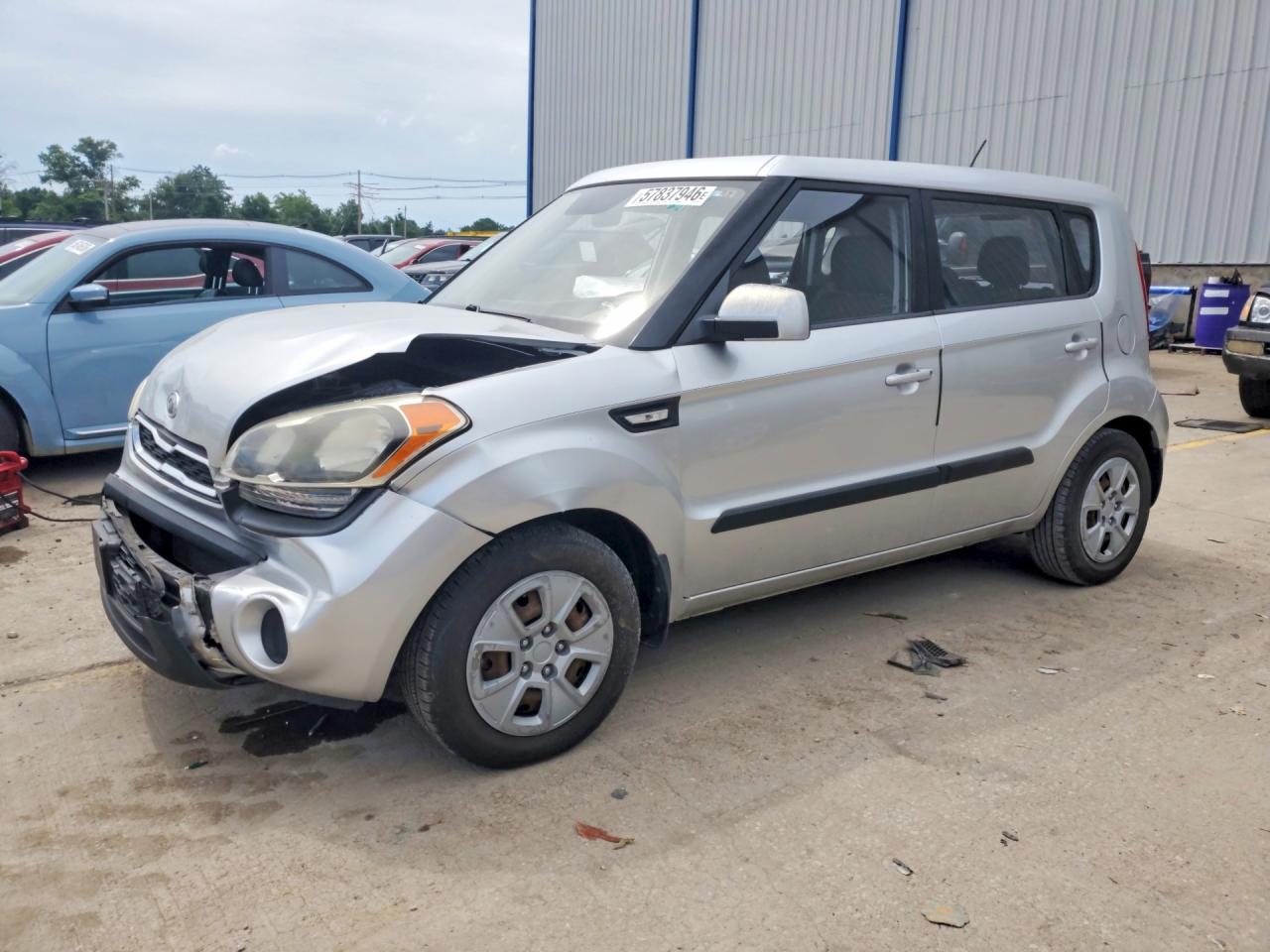 2012 Kia Soul, VIN KNDJT2A55C7469694 — Front end