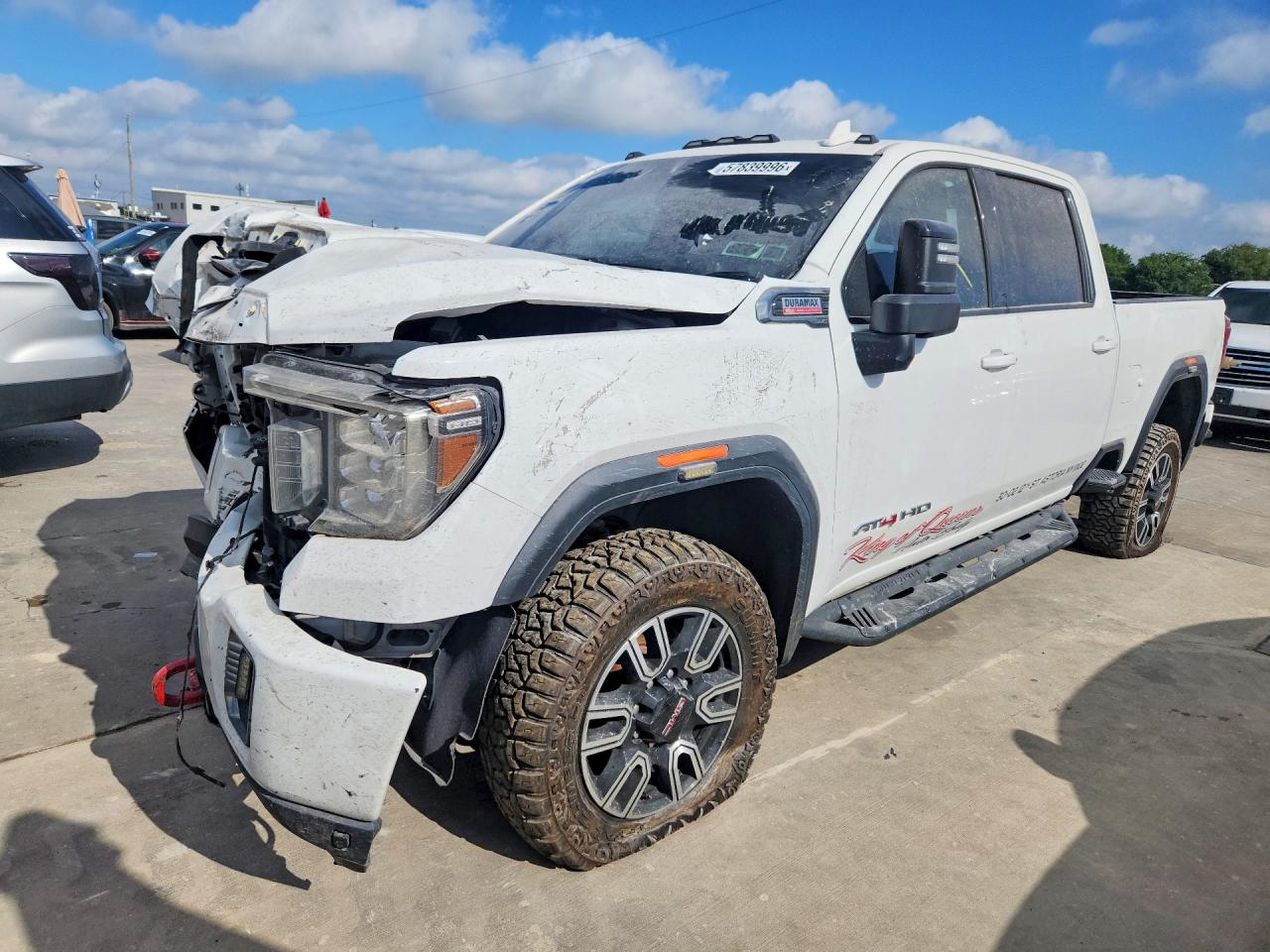 2021 GMC Sierra 2500HD AT4, VIN 1GT49PEY9MF312464 — Front end