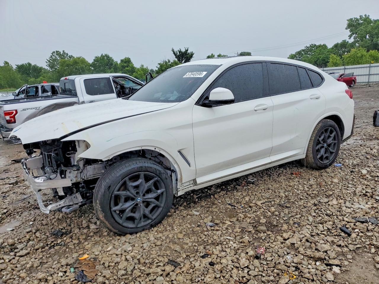 2025 BMW X4 xDrive30i, VIN 5UX33DT04S9X69248 — Front end