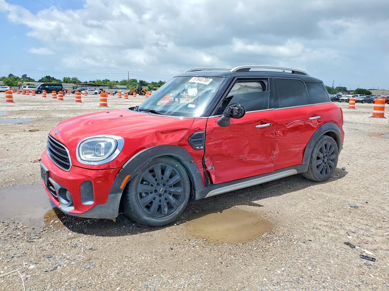2021 MINI Countryman Oxford Edition, VIN WMZ23BR05M3N17300 — Side