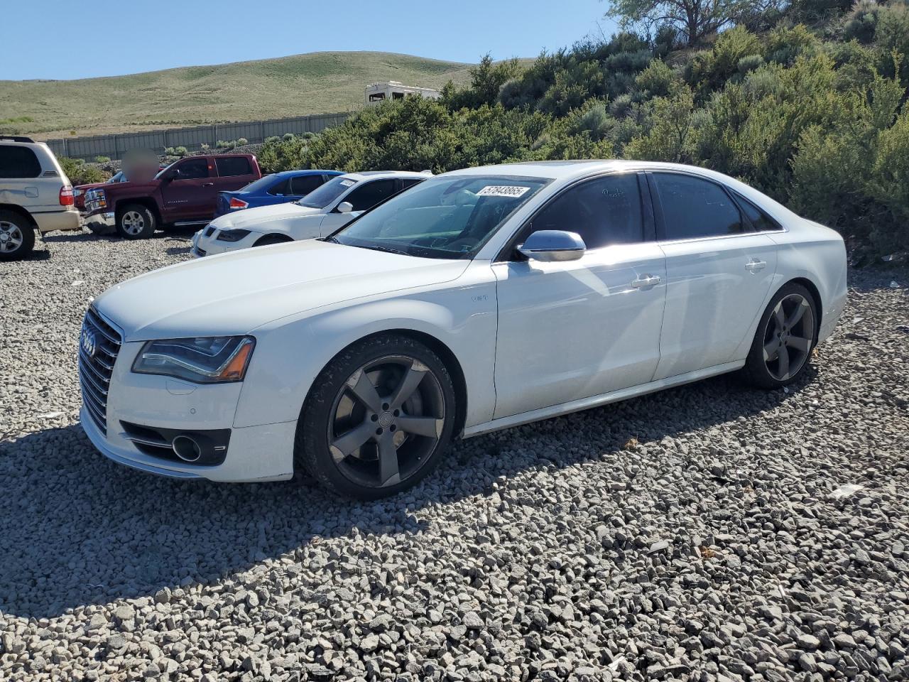 2013 Audi S8, VIN WAUD2AFDXDN018510 — Rear end