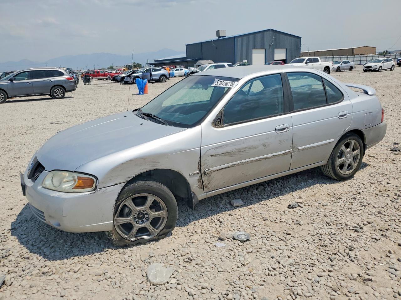 2005 Nissan Sentra S, VIN 3N1CB51D35L488444 — Перед