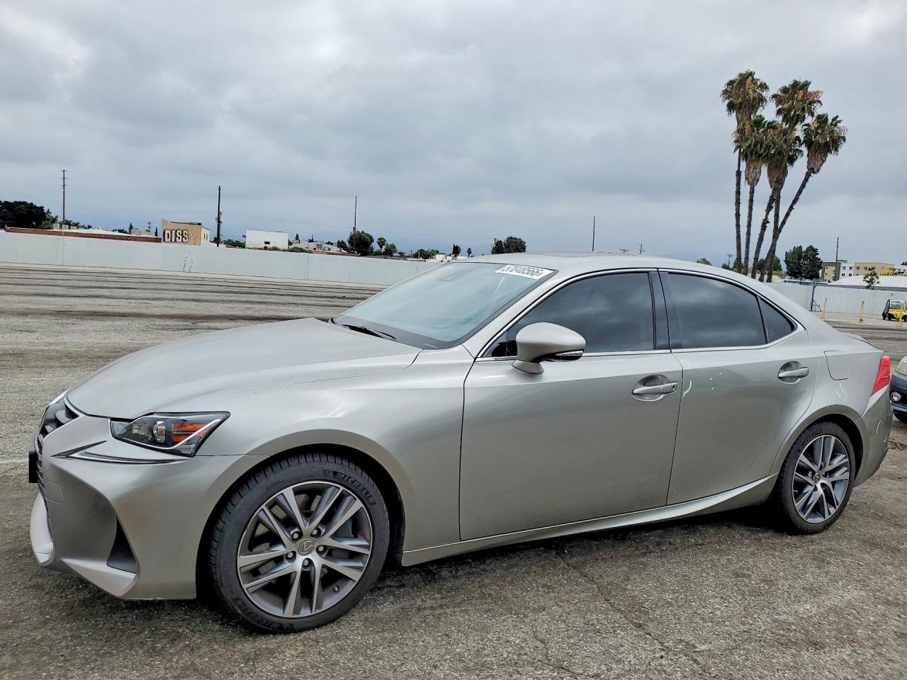 2020 Lexus IS 300, VIN JTHAA1D27L5108785 — Front end