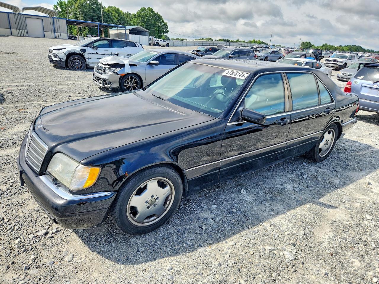 1997 Mercedes-Benz S 320/430/500, VIN WDBGA43G7VA363150 — Minor dents and scratches