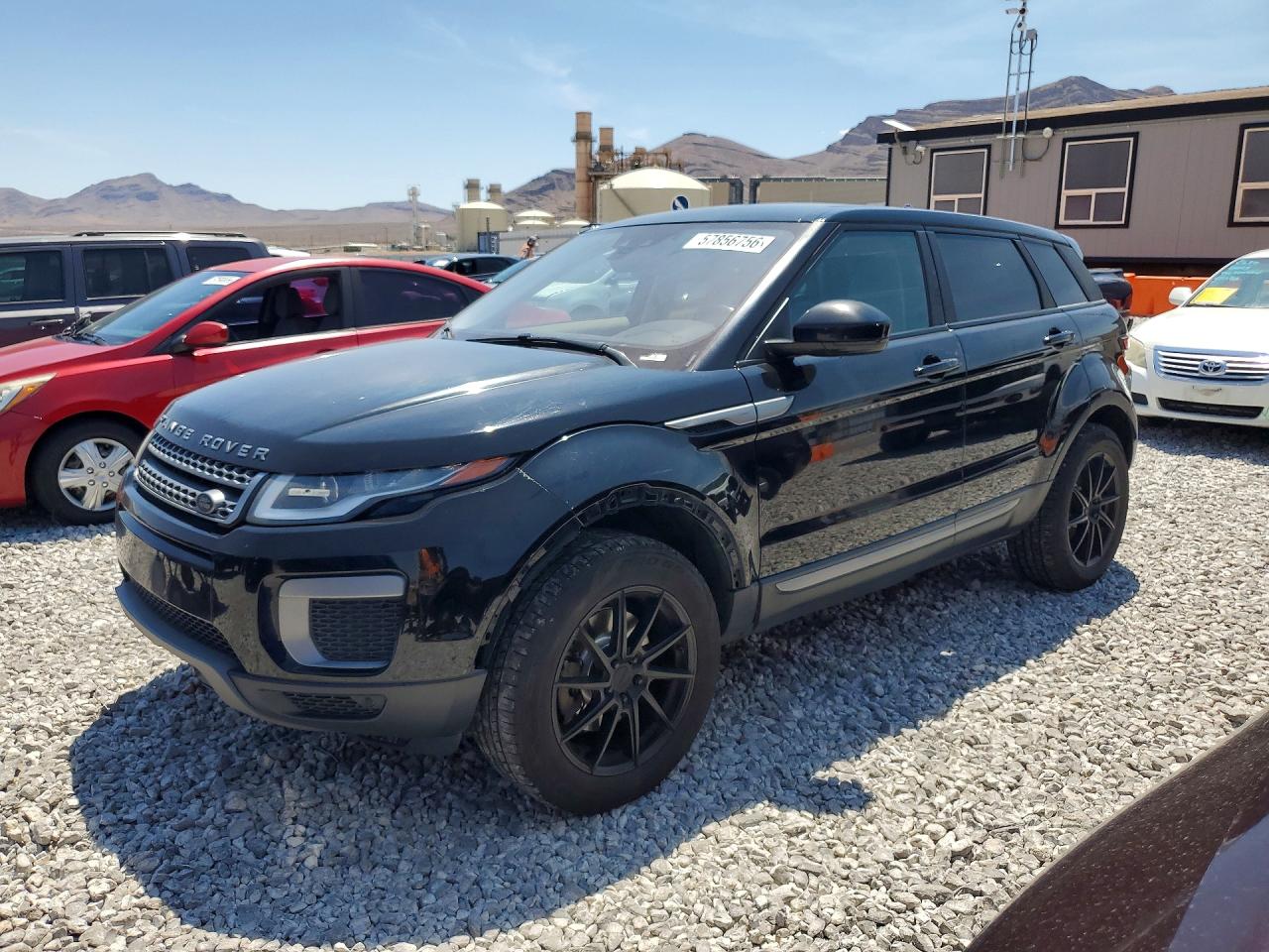2017 Land Rover Range Rover Evoque SE, VIN SALVP2BG2HH235738 — Front end