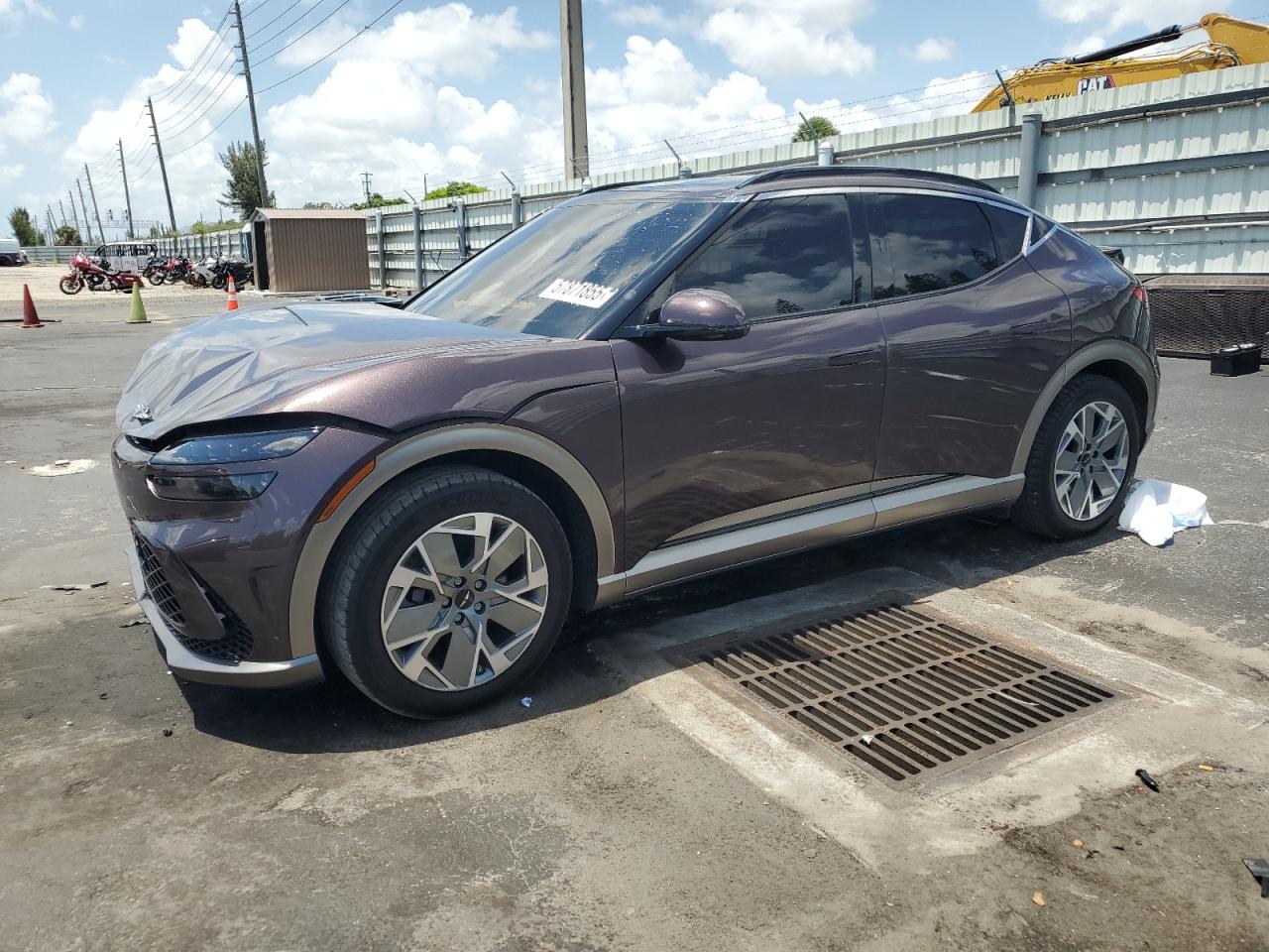 2024 Genesis GV60 Standard, VIN KMUKB4SA8RU021200 — Front end