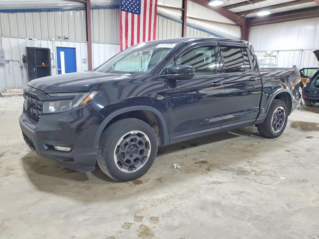 2024 Honda Ridgeline Sport+, VIN 5FPYK3F29RB028179 — Front end