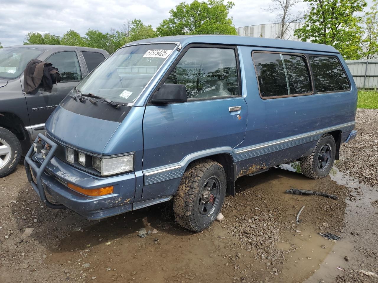 1987 Toyota VAN, VIN JT3YR36W4H0003960 — Фото с аукциона