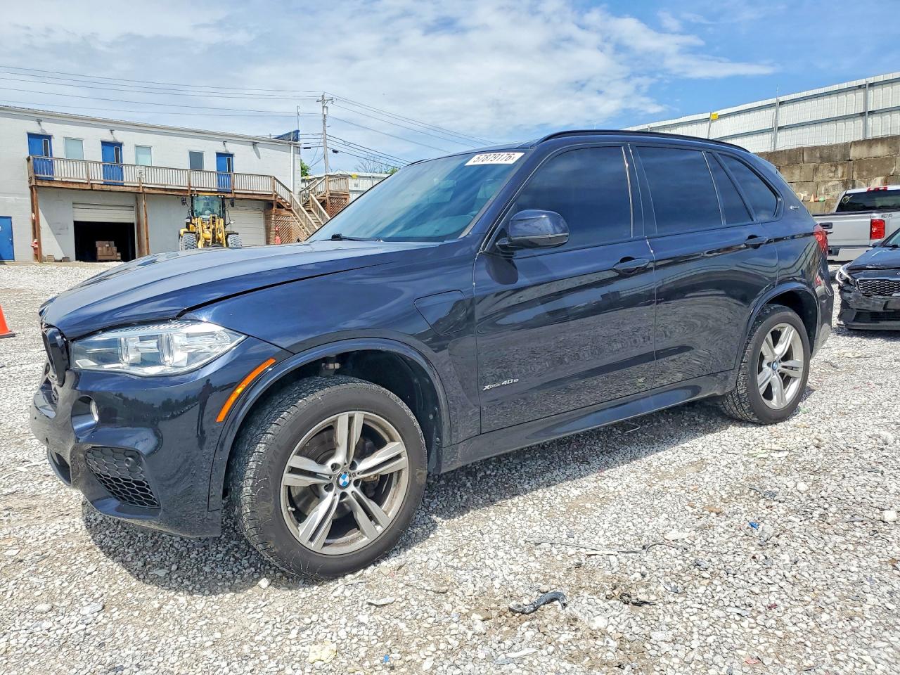 2018 BMW X5 xDrive40e, VIN 5UXKT0C52J0V99877 — Front end