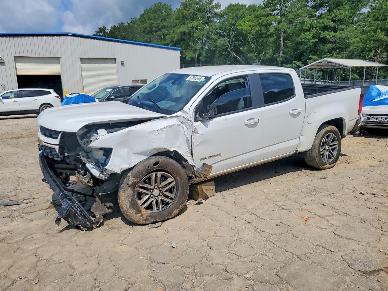 2021 Chevrolet Colorado 2WD Work Truck, VIN 1GCGSBEN7M1106308 — Front end