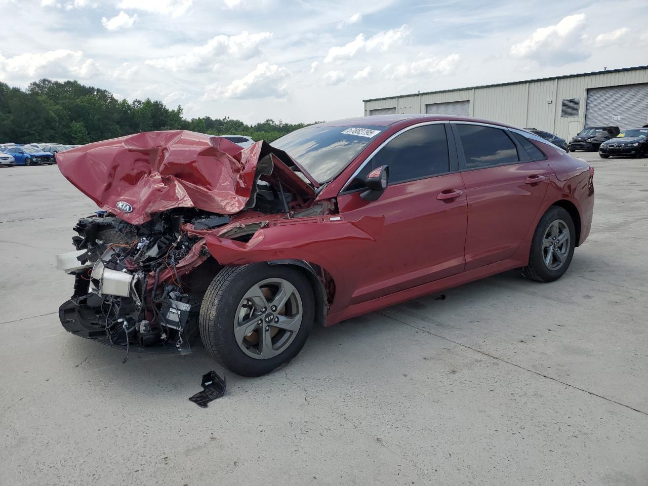 2021 Kia K5 LXS, VIN 5XXG14J20MG001267 — Front end