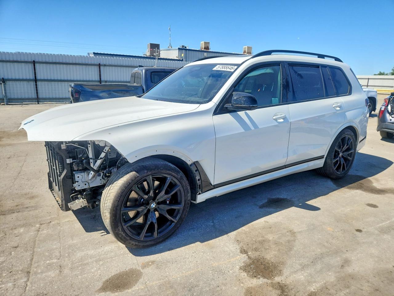 2024 BMW X7 M60i, VIN 5UX33EM00R9S98553 — Front end